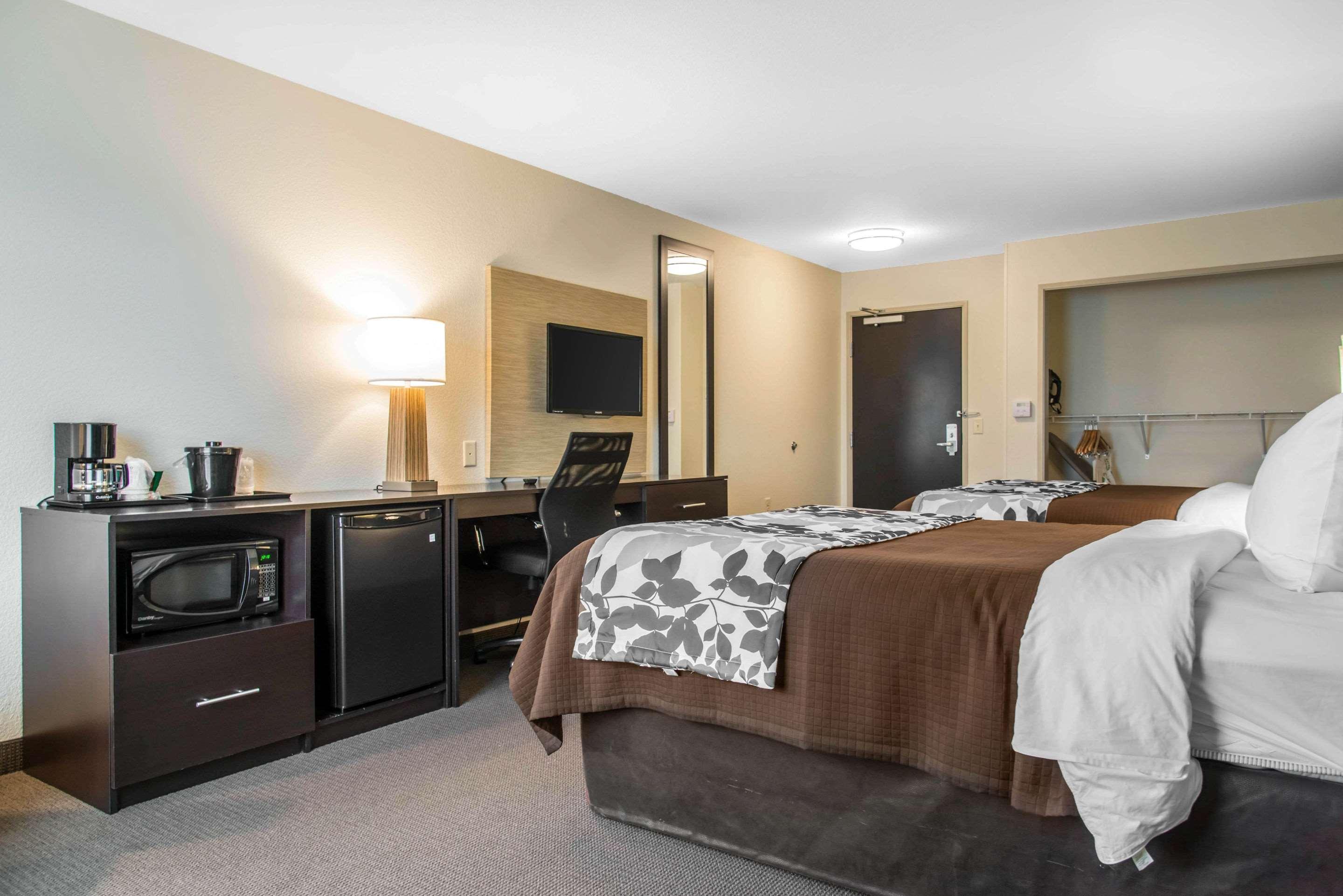 Sleep Inn & Suites Marshall - University Area Kültér fotó