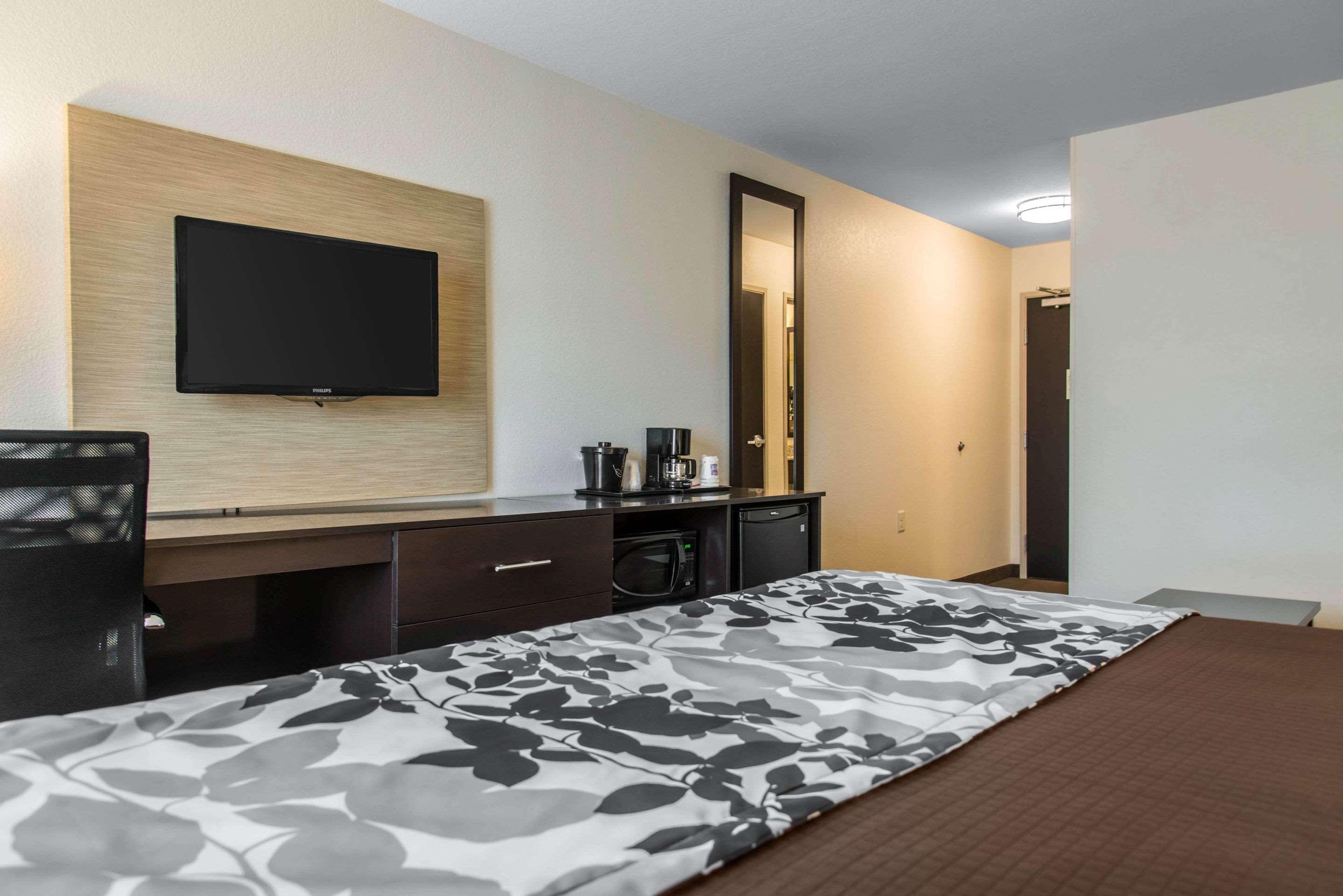 Sleep Inn & Suites Marshall - University Area Kültér fotó