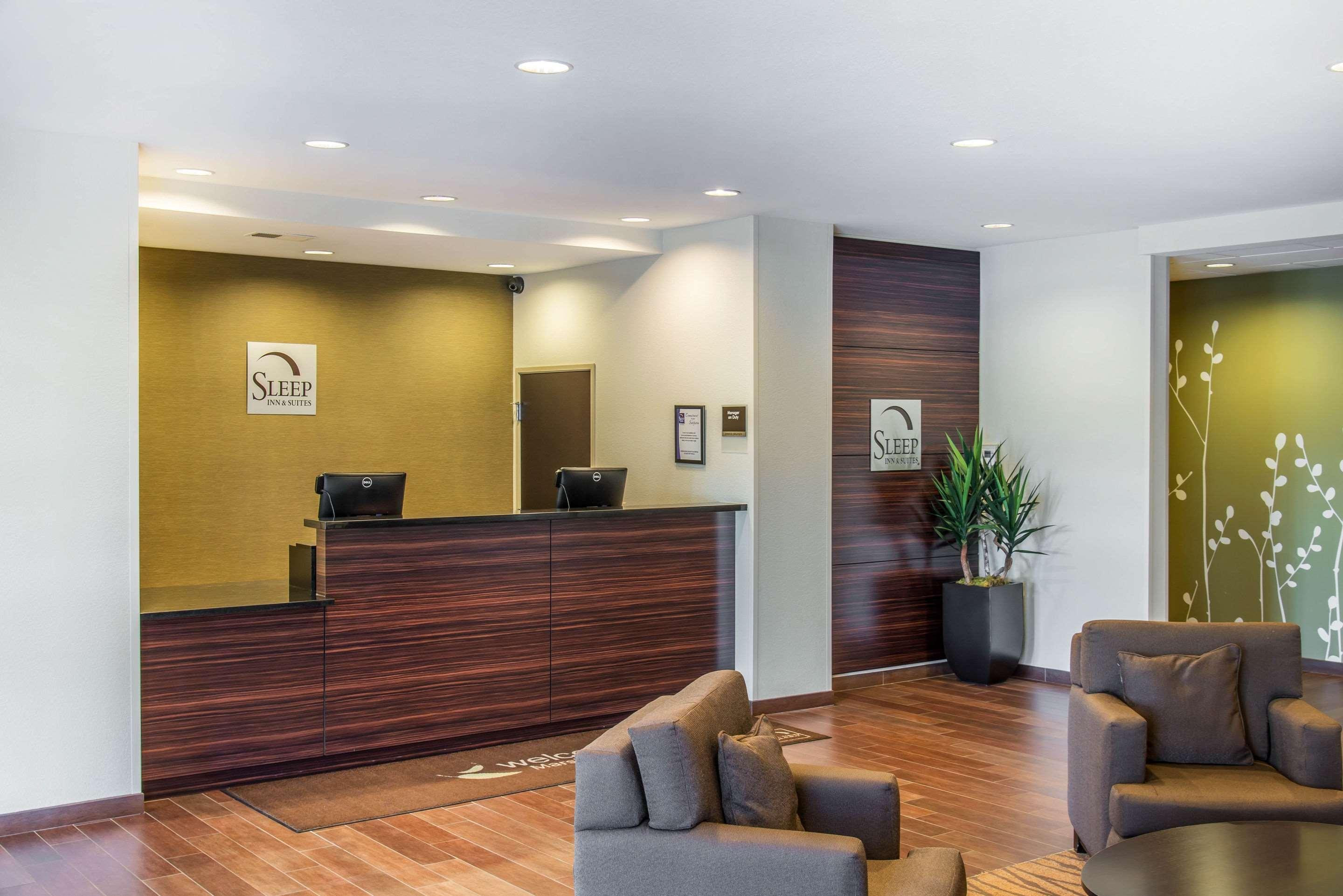 Sleep Inn & Suites Marshall - University Area Kültér fotó