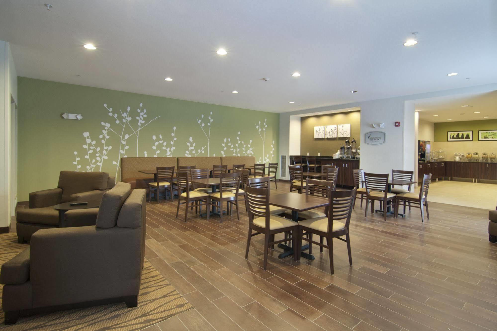 Sleep Inn & Suites Marshall - University Area Kültér fotó